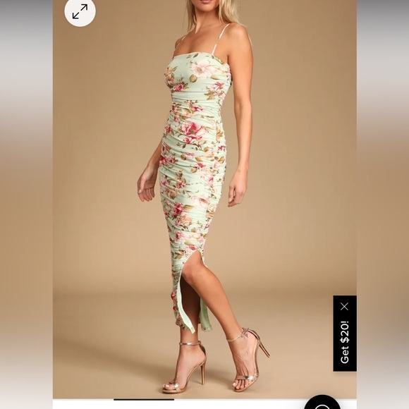 Lulus floral dress - Picture 6 of 8